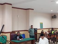 Sidang Perdana Kasus Pembunuhan Pegawai Statistik Pusat Kabupaten Halmahera Timur di Gelar Pengadilan Negeri Tidore